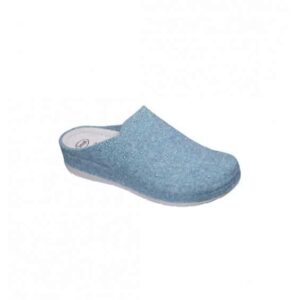 zapatillas antideslizantes mujer en felpa color pastel azul con suela antideslizante y con peso pluma para un agarre estupendo del pie